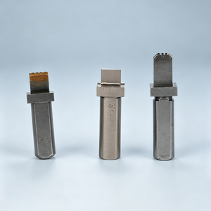 Grinding wheel dressing tool